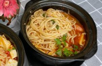 砂鍋面培訓(xùn)哪家強(qiáng)？正宗技術(shù)何處尋？速看學(xué)員反饋，揭秘創(chuàng)業(yè)傳奇！