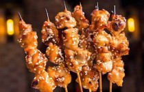 學(xué)什么小吃最賺錢(qián)最火？快速掌握熱門(mén)技術(shù)，搶占市場(chǎng)！