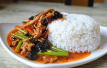 創(chuàng)業(yè)做什么好？學(xué)蓋澆飯，快速開(kāi)店無(wú)壓力！