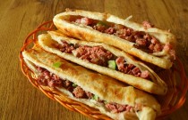 驢肉火燒培訓(xùn)多久能學(xué)會(huì)？資深師傅帶教，輕松開(kāi)店