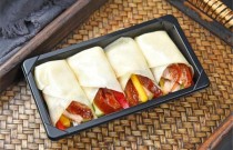 烤鴨卷餅是哪里的特產(chǎn)？一口咬下去的美味