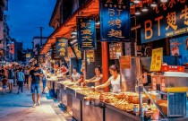 從技術到經營，學小吃不僅是學做菜，更是學做生意。