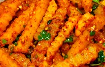 正宗狼牙土豆配方去哪學(xué)？揭秘行業(yè)內(nèi)幕，選對培訓(xùn)機(jī)構(gòu)，創(chuàng)業(yè)不再難！