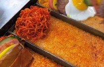 鍋巴飯生意怎么樣？出餐快利潤(rùn)高，小攤也能干成大買(mǎi)賣(mài)！
