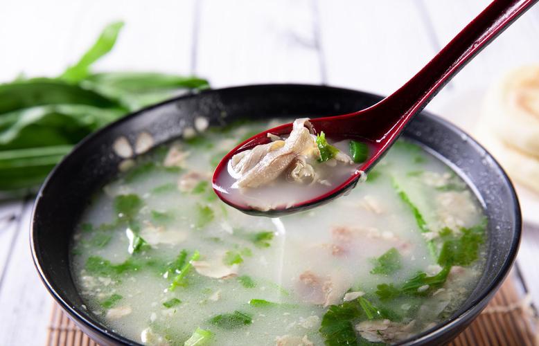 哪有教做羊肉湯的？學(xué)習(xí)正宗羊肉湯技術(shù)，做出美味風(fēng)味