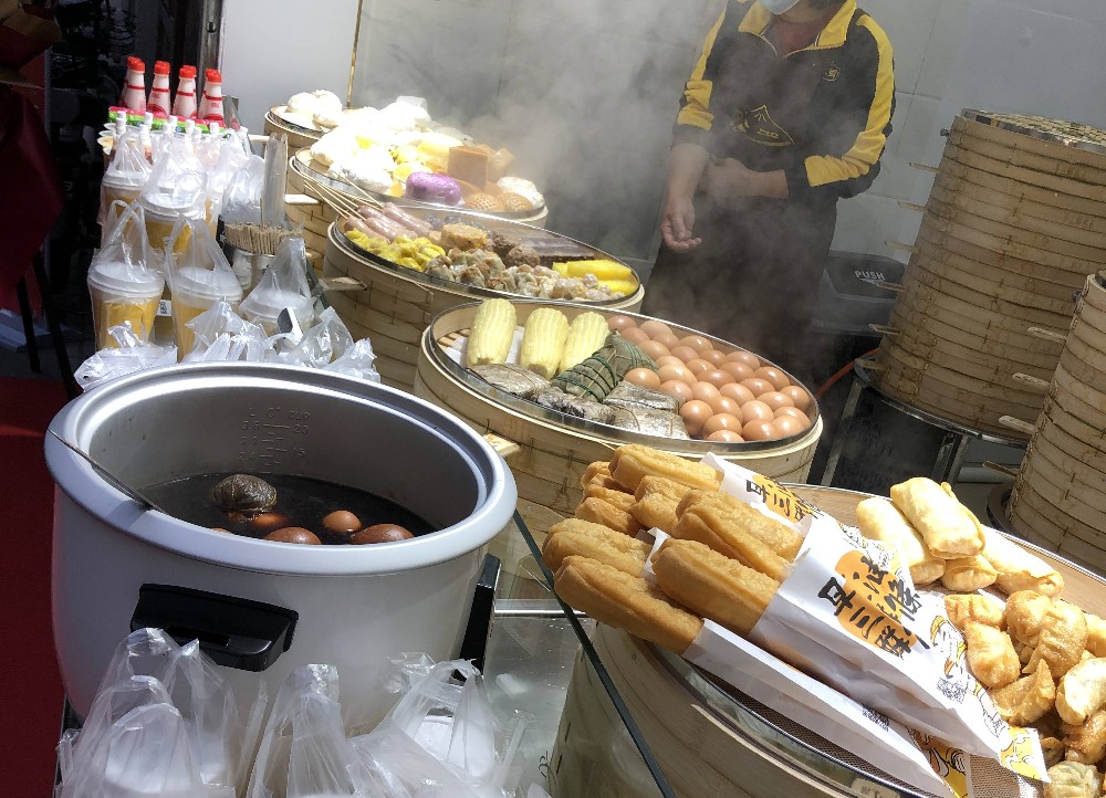 在縣城開早餐店要多少錢？2025年開店成本大揭秘，成功創(chuàng)業(yè)的關(guān)鍵！