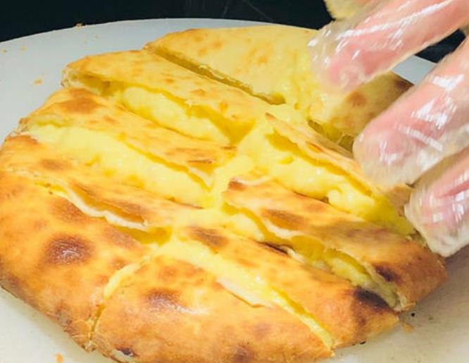 榴蓮芝士餅烤多長(zhǎng)時(shí)間？溫度與時(shí)間，完美配比！