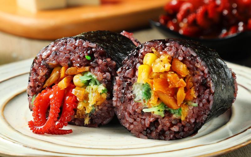 早餐賣糯米飯團(tuán)的利潤有多高？投資成本，收益分析！