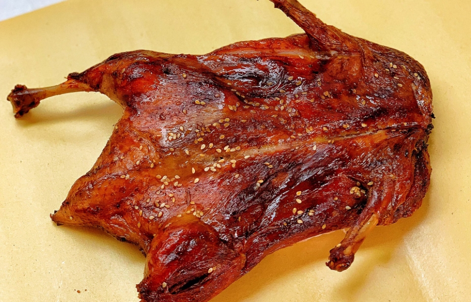 烤鴨生意好做嗎？手藝靠譜，天天排隊(duì)賣(mài)爆！