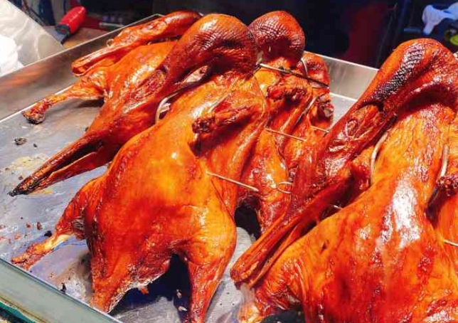 茶油鴨一天可以賣多少只？利潤如何,開店生意火爆！