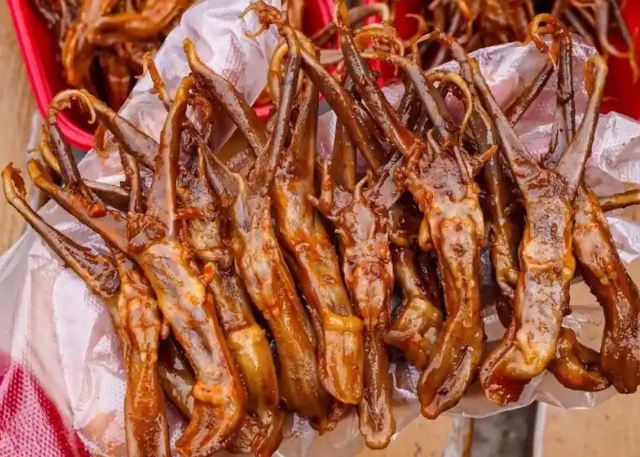 鴨貨利潤(rùn)怎么樣？投入小技術(shù)穩(wěn)，小生意也能賺大錢(qián)！