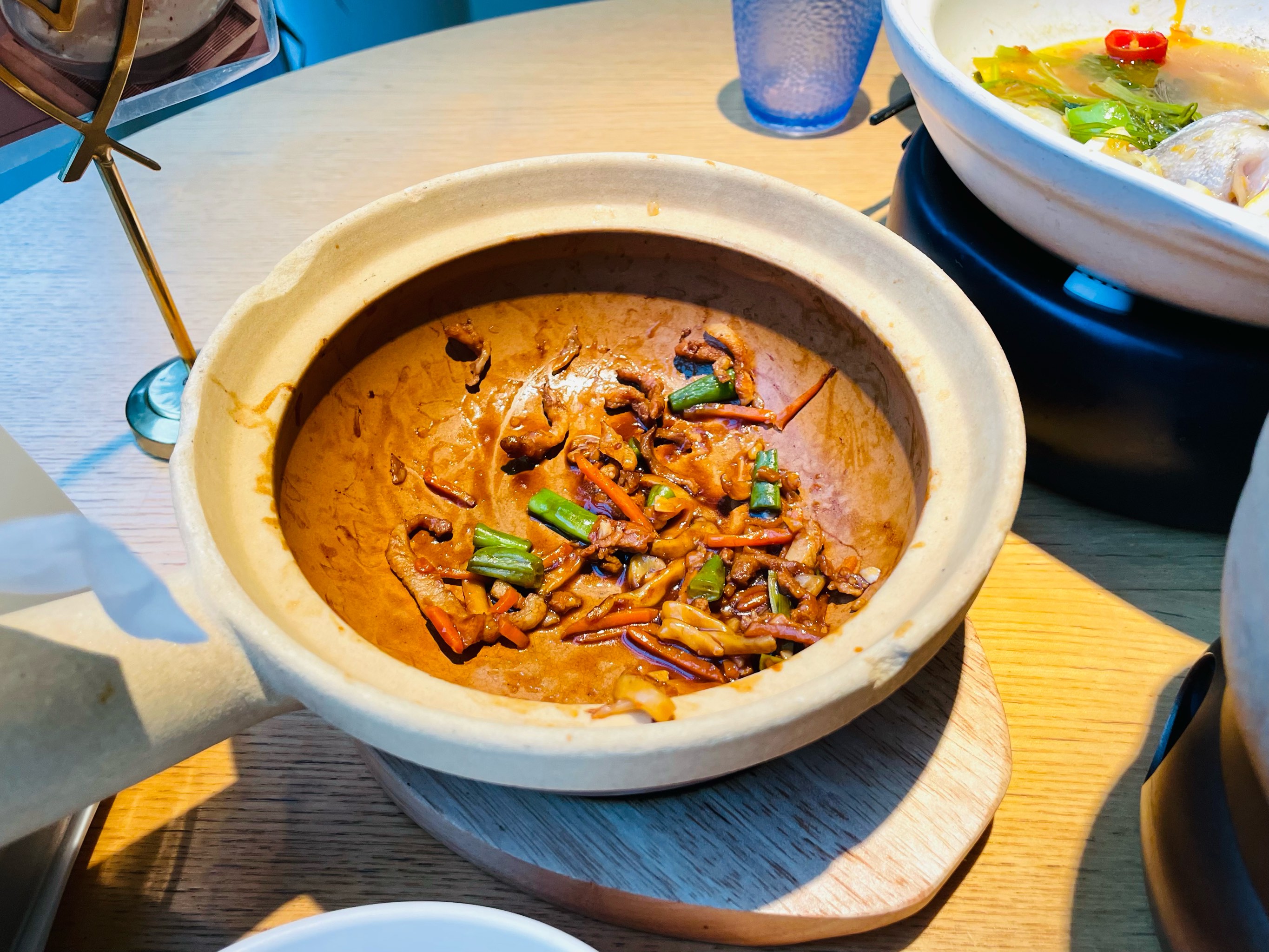 砂鍋店可以上什么項(xiàng)目？特色搭配更吸金，學(xué)會(huì)直接干！