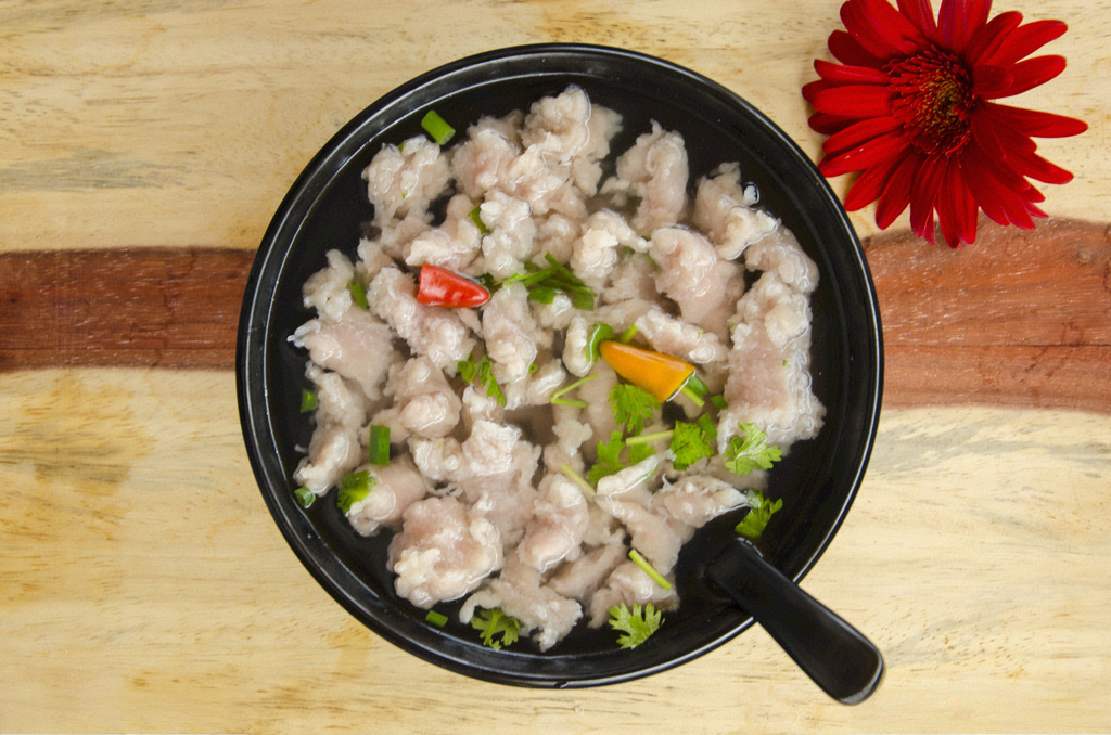 福鼎肉片賣10元一碗利潤大嗎？真能掙錢，還是想多了！