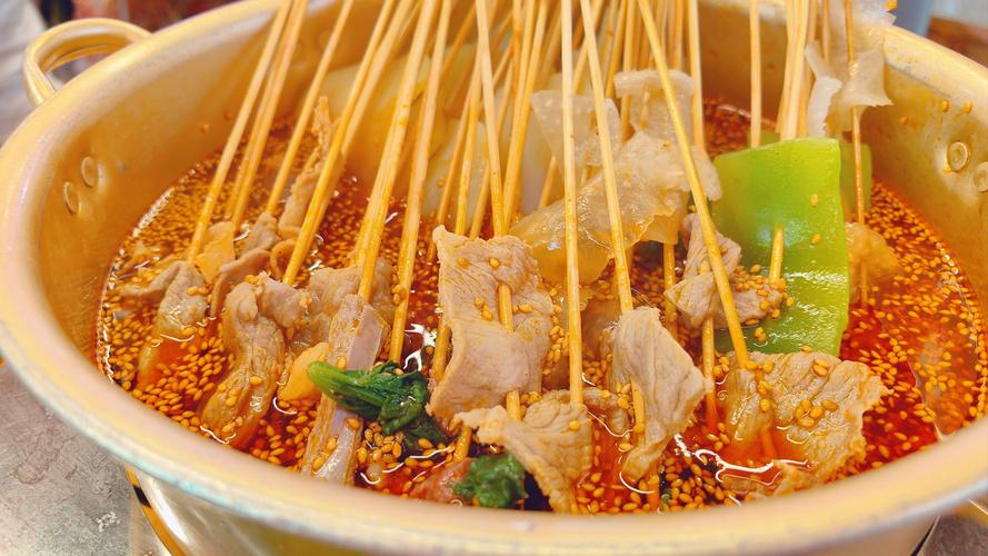 冷鍋串串怎么快速入味？掌握這個(gè)技巧，顧客翻臺(tái)快，日賺上千真不難！