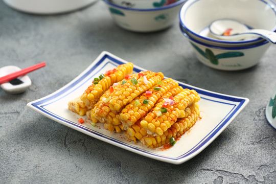 60 根玉米做脆皮小吃 20 分鐘售罄，創(chuàng)業(yè)成功有妙招