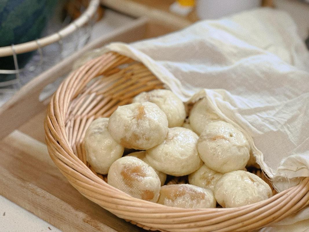 廣式小籠包正宗做法講究多？學(xué)會(huì)關(guān)鍵技巧，創(chuàng)業(yè)開(kāi)店也能輕松上手！