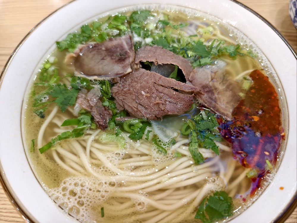 西安面館培訓(xùn)哪里好?學(xué)啥技術(shù)更穩(wěn)妥,選對方向才關(guān)鍵!