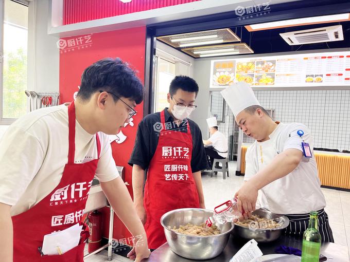 熟食培訓(xùn)哪里最正宗？熟食培訓(xùn)怎么選？哪里靠譜？